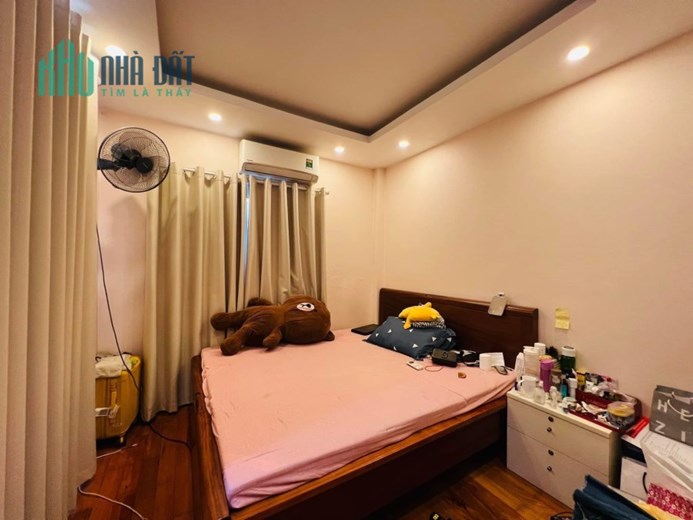 BÁN NHÀ PHỐ LÊ DUẨN PHƯƠNG LIÊN ĐỐNG ĐA MỚI ĐẸP 10M RA PHỐ GẦN CV THỐNG NHẤT 42M 5T 6.4 TỶ