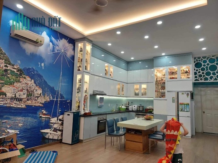 HẺM XE HƠI VÀO NHÀ, NHÀ CỰC ĐẸP, GIÁ RẺ NHẤT KHU VỰC GÒ VẤP.
