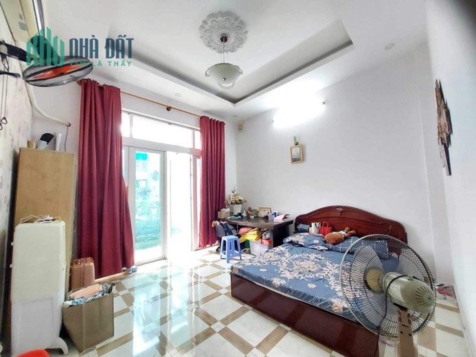 HẺM XE HƠI VÀO NHÀ, NHÀ CỰC ĐẸP, GIÁ RẺ NHẤT KHU VỰC GÒ VẤP.