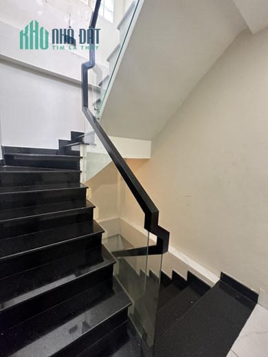 Nhà Mặt Tiền, shr 44m2, 3 tầng, Gía 3ty930, Đg Phạm Ngọc Thảo, P. Tây Thạnh, Q. Tân Phú