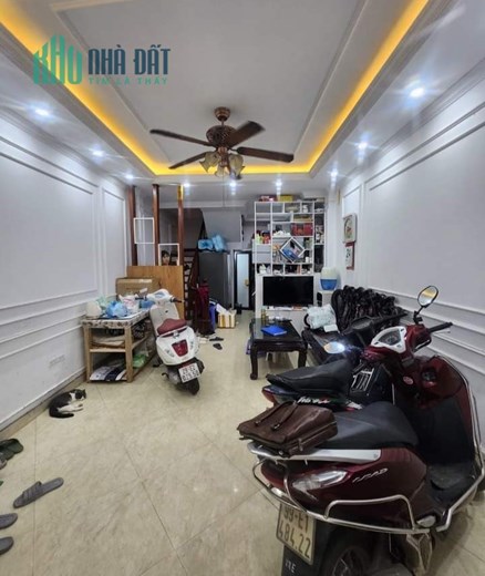 Nhỉnh 5 tỷ nhà 6 tầng mới đẹp Phạm Văn Đồng Cầu Giấy, ngõ nông, rộng, gần ô tô