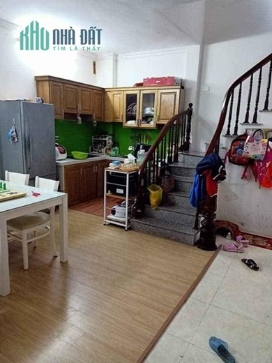 BÁN NHÀ KIM GIANG, THANH XUÂN, 80M, 2T, MT 6.5M, OTO TRÁNH, Ở HAY VP CỰC ĐẸP, 8 TỶ, 0937651883.
