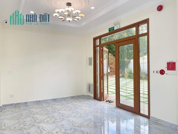 ( Loa Loa ) Bán Gấp 3 căn Biệt Thự siêu đẳng cấp tại Đồi Huy Hoàng, Đà Lạt
