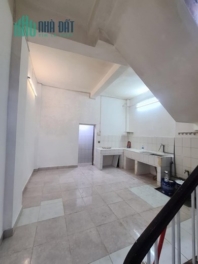 Cần bán gấp nhà mặt tiền nở hậu Trần Hưng Đạo Quận 5, 76m2, chỉ 26 tỷ