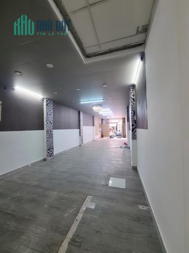 Cần bán gấp nhà mặt tiền nở hậu Trần Hưng Đạo Quận 5, 76m2, chỉ 26 tỷ