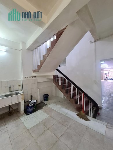 Cần bán gấp nhà mặt tiền nở hậu Trần Hưng Đạo Quận 5, 76m2, chỉ 26 tỷ
