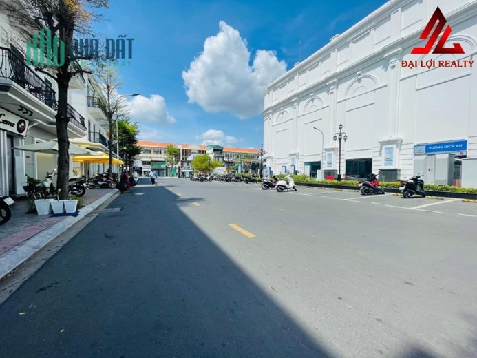 Bán Căn Vincom Mỹ Tho đối diện bãi xe Vincom giá chỉ 1x tỷ