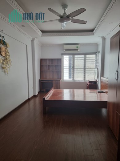Phạm Văn Đồng- 35m x 6T- MT 4.1m- 30m ô tô- 5 tỷ 25 tỷ