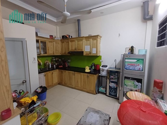 CỰC HIẾM, CỰC ĐẸP Nhà ở 89 Lạc Long Quân 32m2, 4 tầng nhà dân tự xây đẹp chỉ 4 tỷ