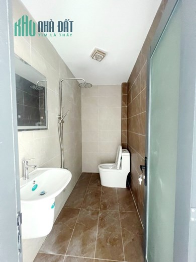 Nhà bán gần MT Dương Bá Trạc 3 tầng p1 Q8 giá 6tỷ8