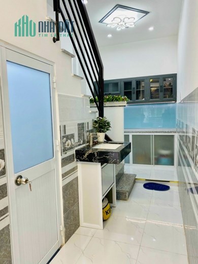 Nhà 2 tầng mới đường Nguyễn Chế Nghĩa, P12 Q8. Giá 2,2 tỷ