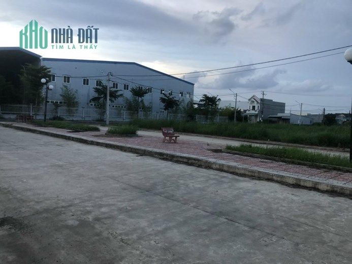 Bán nhanh lô đất nền giá cực tốt Trung Tâm Thành Phố Cà Mau,Xã Lý Văn Lâm