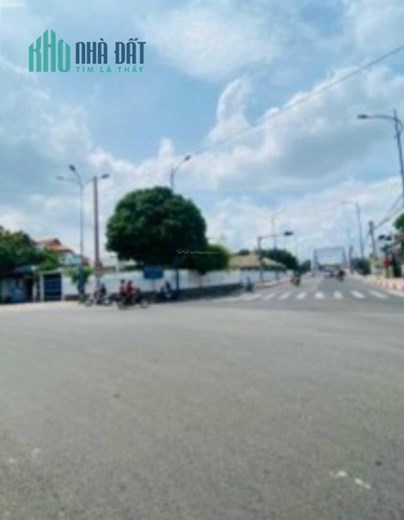 Bán mảnh đất 2 mặt tiền, có nhà cấp 4 Đường Nguyễn Thành Phương, Phường Thống Nhất