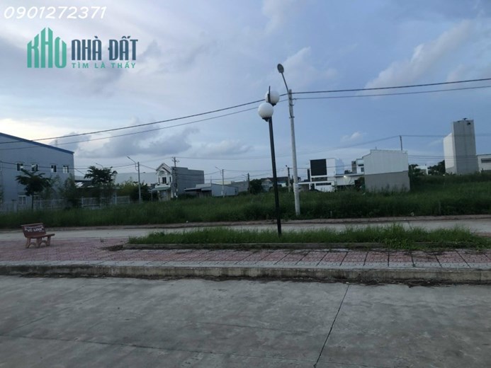 Bán nhanh lô đất nền 115m2 giá cực tốt Trung Tâm Thành Phố Cà Mau,Xã Lý Văn Lâm