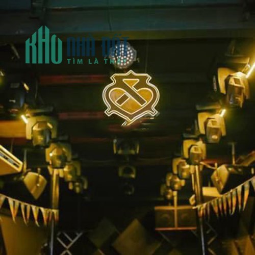 SANG NHƯỢNG QUÁN BAR ĐANG HOẠT ĐỘNG TỐT