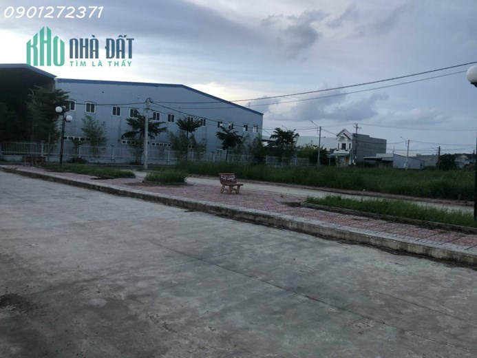 Bán gấp lô đất nền 115m2 giá cực tốt Trung Tâm Thành Phố Cà Mau,Xã Lý Văn Lâm