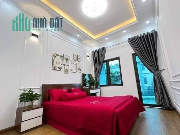 Bán nhà Thái Thịnh 36m² lô góc, chia lô, ngõ thông gần ô tô nhà đẹp 4.5 tỷ