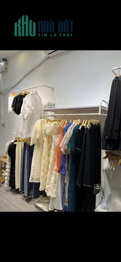 Sang nhượng shop quần áo nữ tại 1112 Láng- Đống Đa- Hà Nội