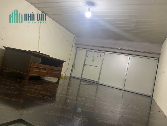 Cho thuê cửa hàng tại ki ốt số 3 trong ngõ 14, Phố Lụa, Vạn Phúc, Hà Đông