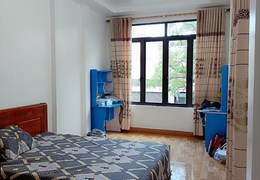 Bán nhà mặt đường Đình Đông 3 tầng 3 ngủ mới đẹp GIÁ 7.9 tỉ vị trí đẹp