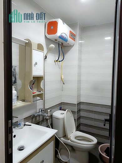Bán nhà mặt đường Đình Đông 3 tầng 3 ngủ mới đẹp GIÁ 7.9 tỉ vị trí đẹp