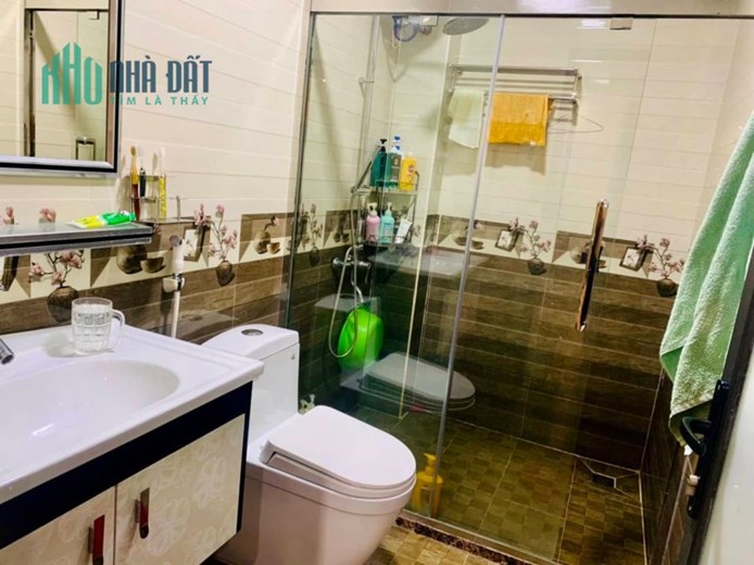 Bán nhà mặt đường Đặng Ma La - Quán Nam có Thang Máy giá 8.3 tỉ cực đẹp