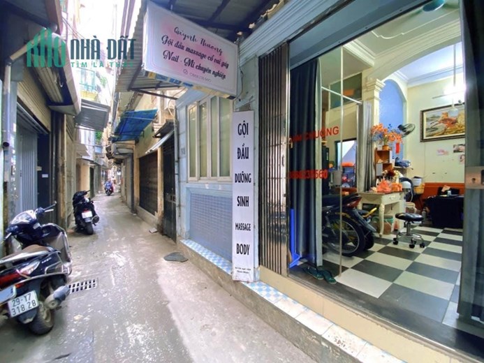 NHÀ 4 TẦNG GẦN ROYACITY NGÃ TƯ SỞ VỊ TRÍ MẶT NGÕ THÔNG KINH DOANH BUÔN BÁN LÔ GÓC THOÁNG GẦN MẶT