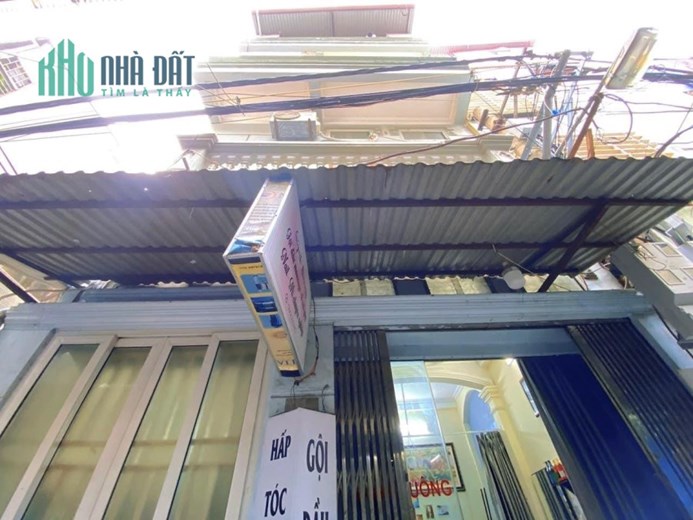 NHÀ 4 TẦNG GẦN ROYACITY NGÃ TƯ SỞ VỊ TRÍ MẶT NGÕ THÔNG KINH DOANH BUÔN BÁN LÔ GÓC THOÁNG GẦN MẶT