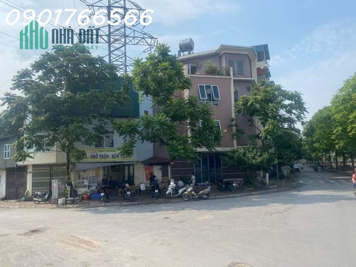 Bán đất tặng nhà, View hồ Phương Liệt, Phố  Phan Đình Giót 68m x 3T, Giá hơn 10 tỷ.