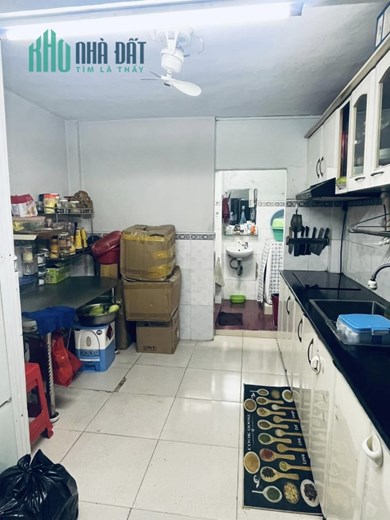 Bán nhà đẹp 3 tầng BTCT 3PN, 34m2, Lãnh Binh Thăng, Quận 11, chỉ 4.8 tỷ TL