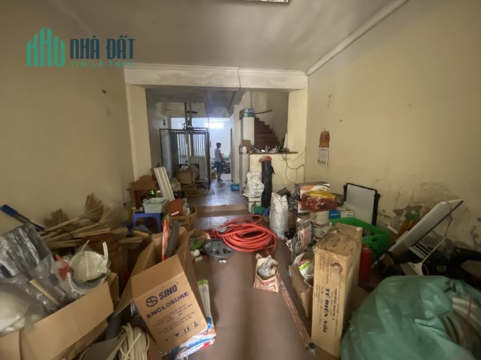 Cho thuê nhà ở Tân ấp  Ba Đình 60m2 x 4T 6 phòng