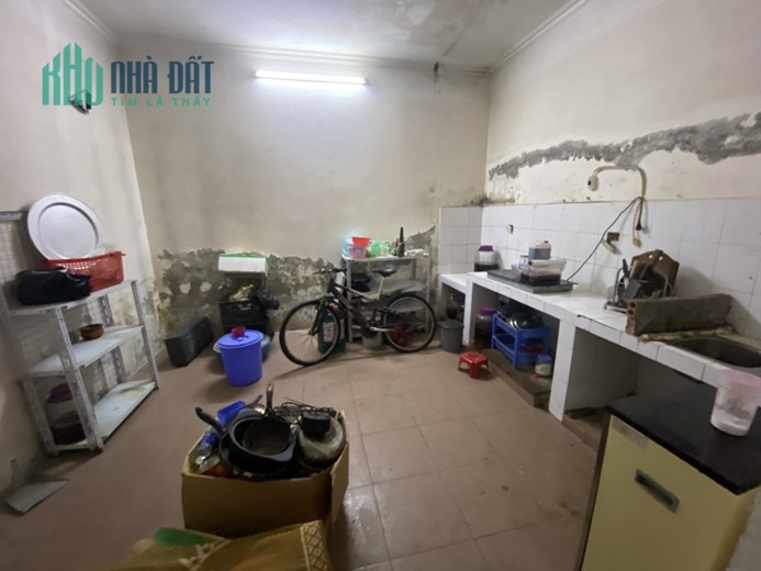 Cho thuê nhà ở Tân ấp  Ba Đình 60m2 x 4T 6 phòng