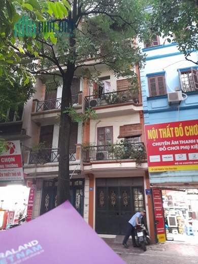 MẶT PHỐ 4 TẦNG NGHĨA TÂN - VỈA HÈ SIÊU RỘNG - KINH DOANH ĐA NGÀNH NGHỀ - TRUNG TÂM CẦU GIẤY - 2