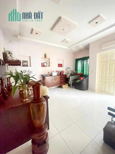 Bán GẤP nhà 2 tầng 5x25m, hẻm ô tô đậu 3 chiếc Nguyễn Văn Quá, Quận 12