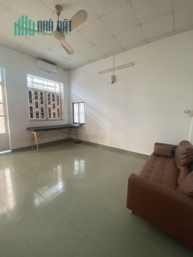 TT BÌNH THẠNH - 43M2 - SỔ HỒNG ĐẸP - 2 TẦNG BTCT - HẺM 3M - CHỈ 3.X TỶ.