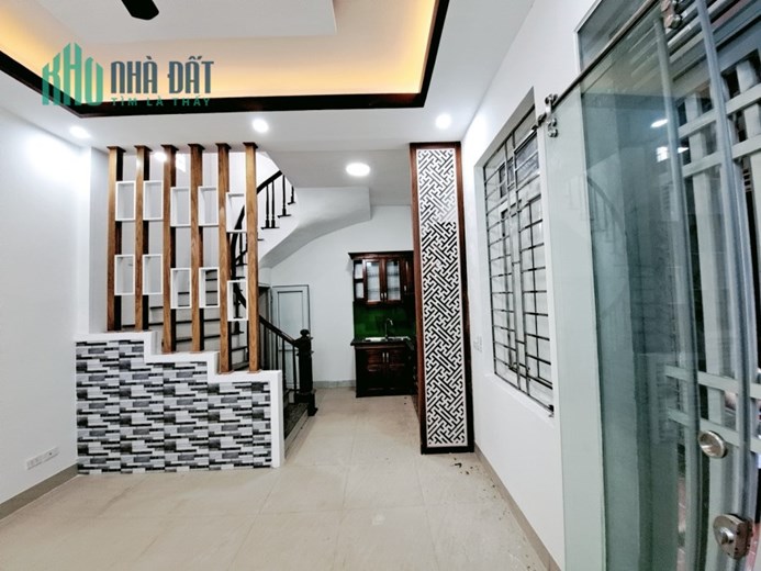 NHÀ MẶT NGÕ TẠI NAM DƯ 30M2; 5 TẦNG; MẶT TIỀN 7M GIÁ 3,55 TỶ.