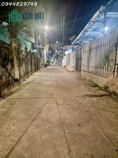 Bán gấp dãy trọ dt:62m2 đầu đường TÔ HIỆU, Hòa Minh, Liên Chiểu, ĐN với GIÁ chỉ 1,x tỷ