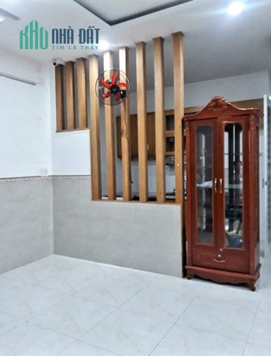 Bán nhà đẹp 2 tầng, 50m2, Hẻm xe hơi, Trường Chinh, Tân Phú, chỉ 3.2 tỷ TL