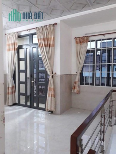 Bán nhà đẹp 2 tầng, 50m2, Hẻm xe hơi, Trường Chinh, Tân Phú, chỉ 3.2 tỷ TL