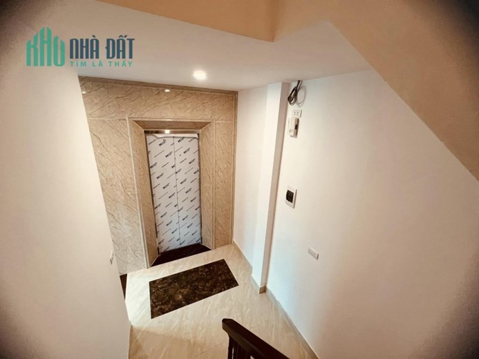 Bán nhà đẹp Kim Ngưu 42m2, MT 5.2m, 5 tầng thang máy, gần ô tô, giá 6 tỷ
