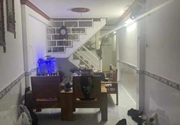 .Nhà Nguyễn Hoàng, 32m2, 3 tầng, 3PN, 1.55 tỷ