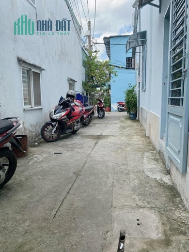 BÁN NHÀ NGUYỄN VĂN QUỲ ,NGANG 5M , NHỈNH 2 TỶ