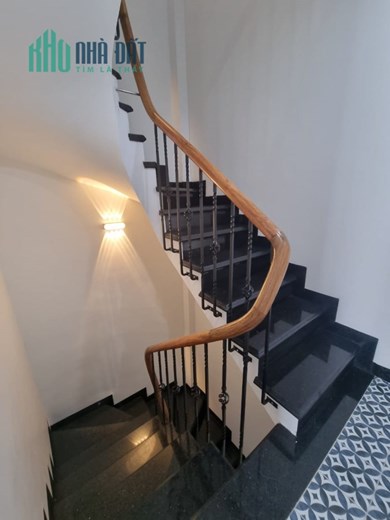 BÁN NHÀ HỒ 3 MẪU ĐỐNG ĐA THANG MÁY NHẬP KHẨU MẶT TIỀN KHỦNG 45M 7T MT 5.4M CHỈ 8 TỶ