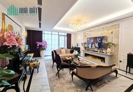 Hàng xóm Chương Tailor mặt phố Cửa Bắc sầm uất gần EVN 99m2 chỉ 33.33 tỷ. LH 0989.62.6116