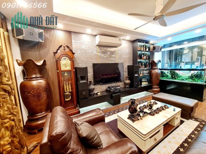 Siêu Phẩm Quận Hoàng Mai, Phố Giáp Bát 72m x 6T, Giá Hơn 15 tỷ. Lh 0901766566.