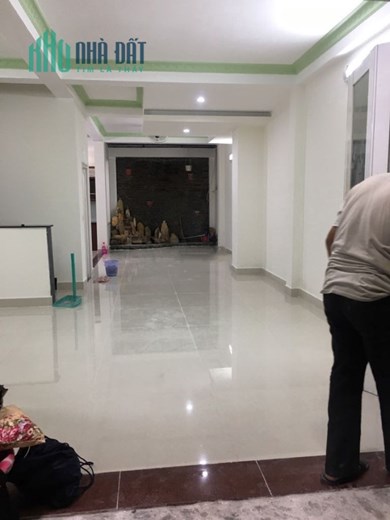 CHÍNH CHỦ CHO THUÊ NHÀ NGUYÊN CĂN HẺM XE TẢI + NỘI THẤT TRUNG TÂM THỊ TRẤN NHÀ BÈ
