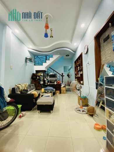 Bán nhà 3 tầng 3PN, 33m2, Thoại Ngọc Hầu, Tân Phú, chỉ 3.6 tỷ thương lượng