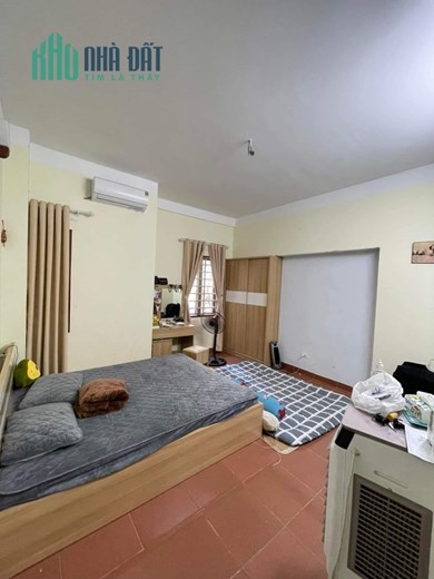 NHÀ CỰC ĐẸP VỊ TRÍ ĐẸP FULL NỘI THẤT XỊN 30M2 4 TẦNG 2.85 TỶ KIM GIANG