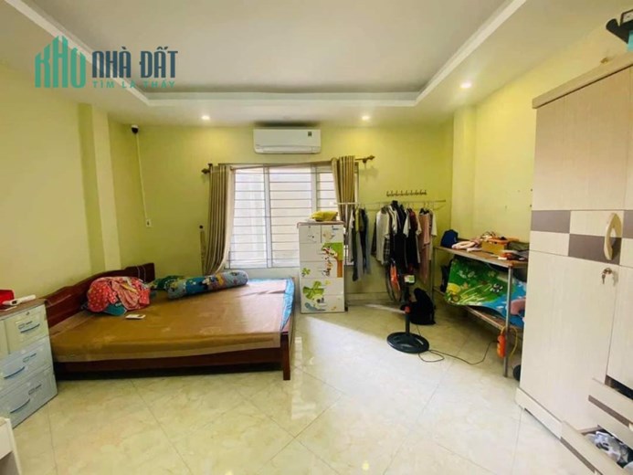 GẤP - BÁN NHÀ NGUYỄN CAO - LÒ ĐÚC - MẶT NGÕ -  5T - 3 NGỦ - 3 TỶ X TRUNG TÂM HAI BÀ TRƯNG