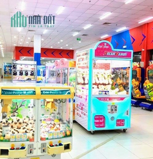 CC cho thuê 8000m2: 856 ÂU CƠ, PHƯỜNG 14, TÂN BÌNH.